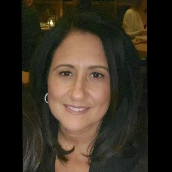 Meet your Posher, Lisa - Picture 1 of 1